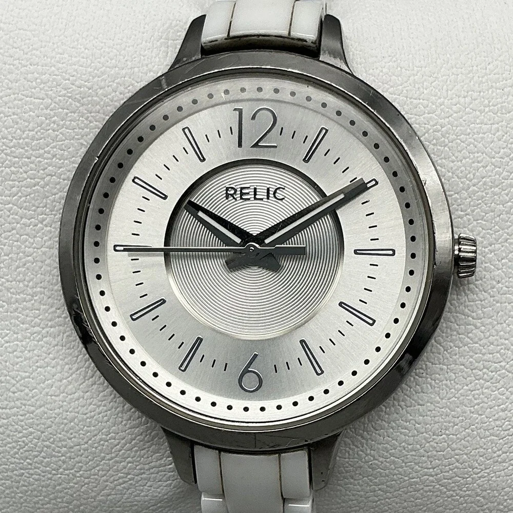 Relic Womens Watch 34mm Silver Tone White Bracelet ZR34278 New Battery 6